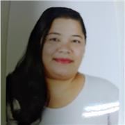 Profesora de Biología imparte clases a niños de todas las edades de Biología y Lengua Castellana y Literatura